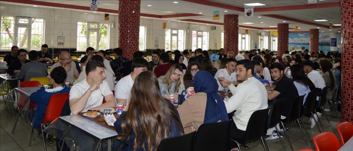 MEZUNLARIMIZLA GELENEKSEL PİLAV GÜNÜMÜZ
